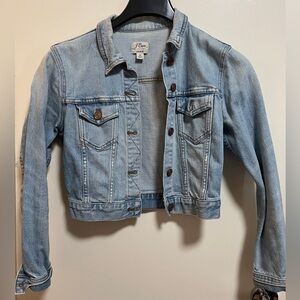 Abercrombie & Fitch cropped women’s denim jacket.